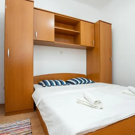 Holiday home Venka *